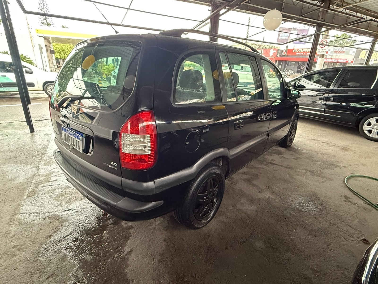Foto 2 de Chevrolet Zafira Elite 2.0