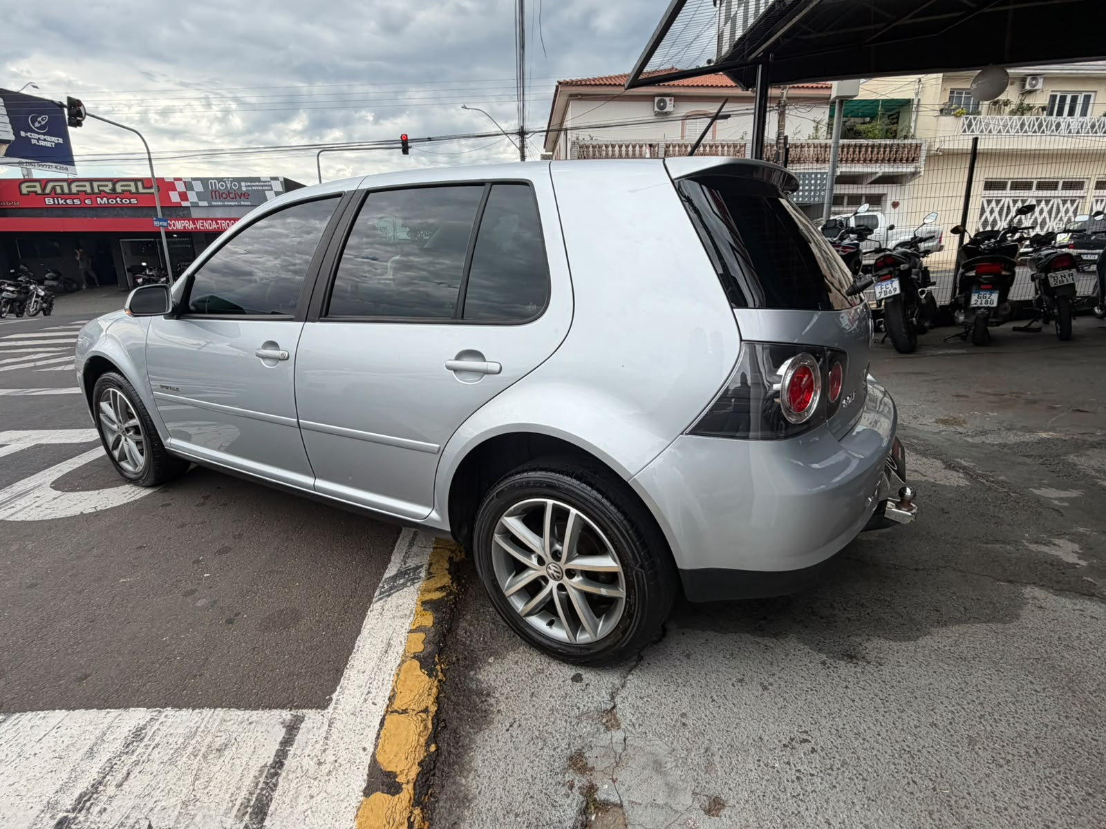 Foto 2 de Volkswagen Golf Sportline 1.6